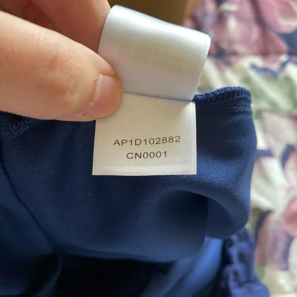 ADRIANNA PAPELL Off Shoulder Crepe Jumpsuit With Lace Bodice Navy Blue Size 2 - Picture 10 of 10